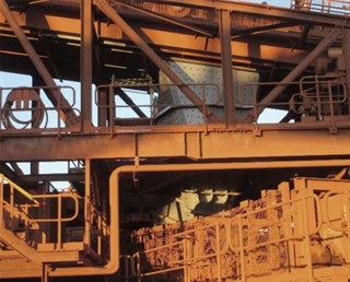 Chutes de transferencia del mineral de hierro