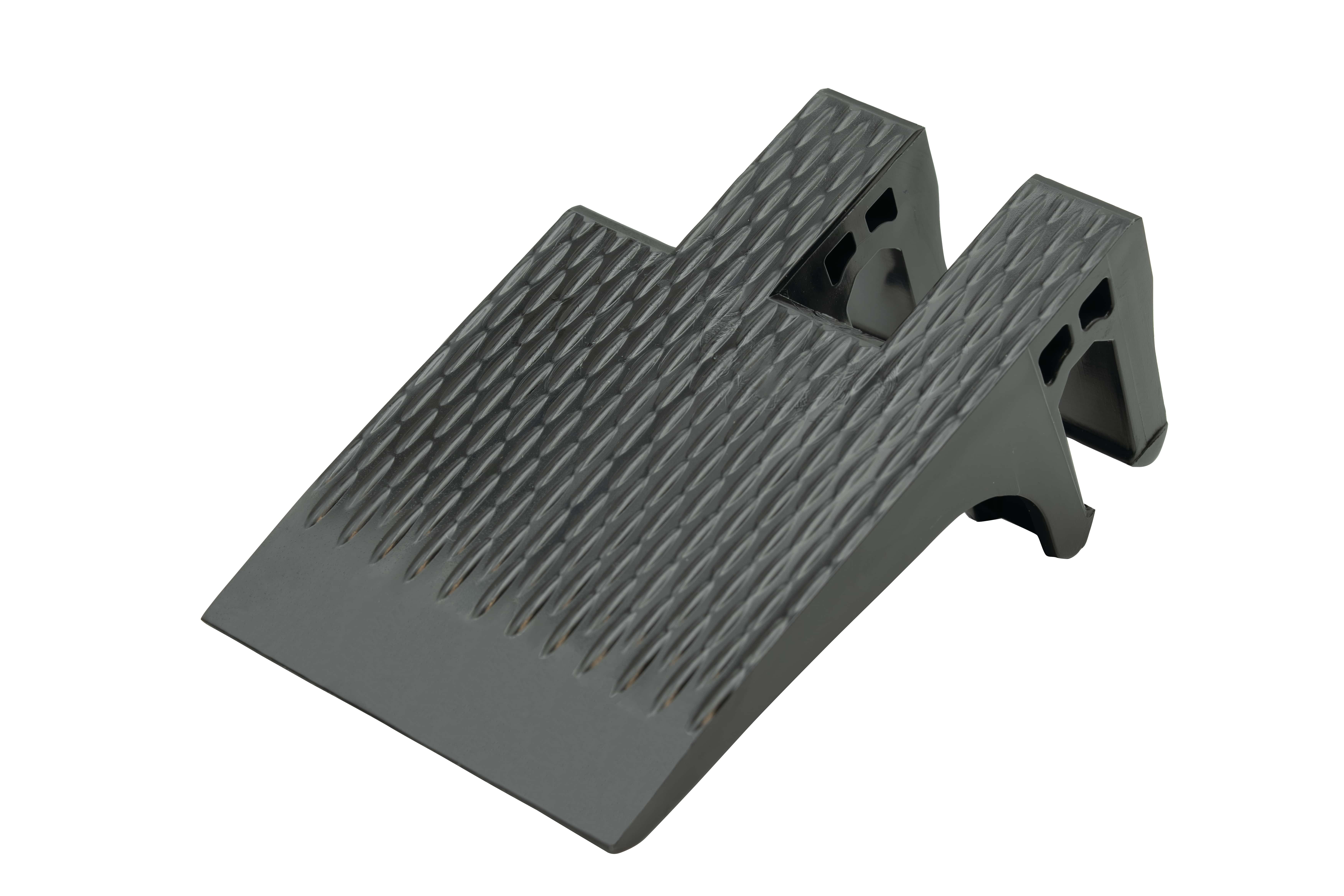 STP-4/102-3/B-24/610-BK